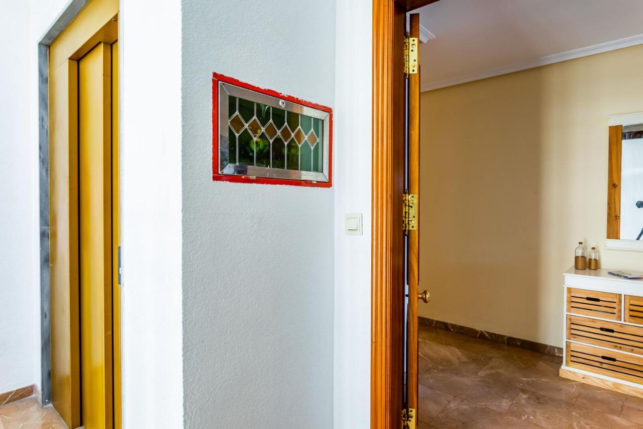 Dimora Buono Apartment Almeria Bagian luar foto