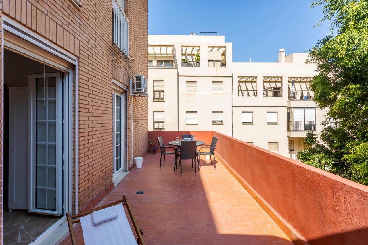 Dimora Buono Apartment Almeria Bagian luar foto