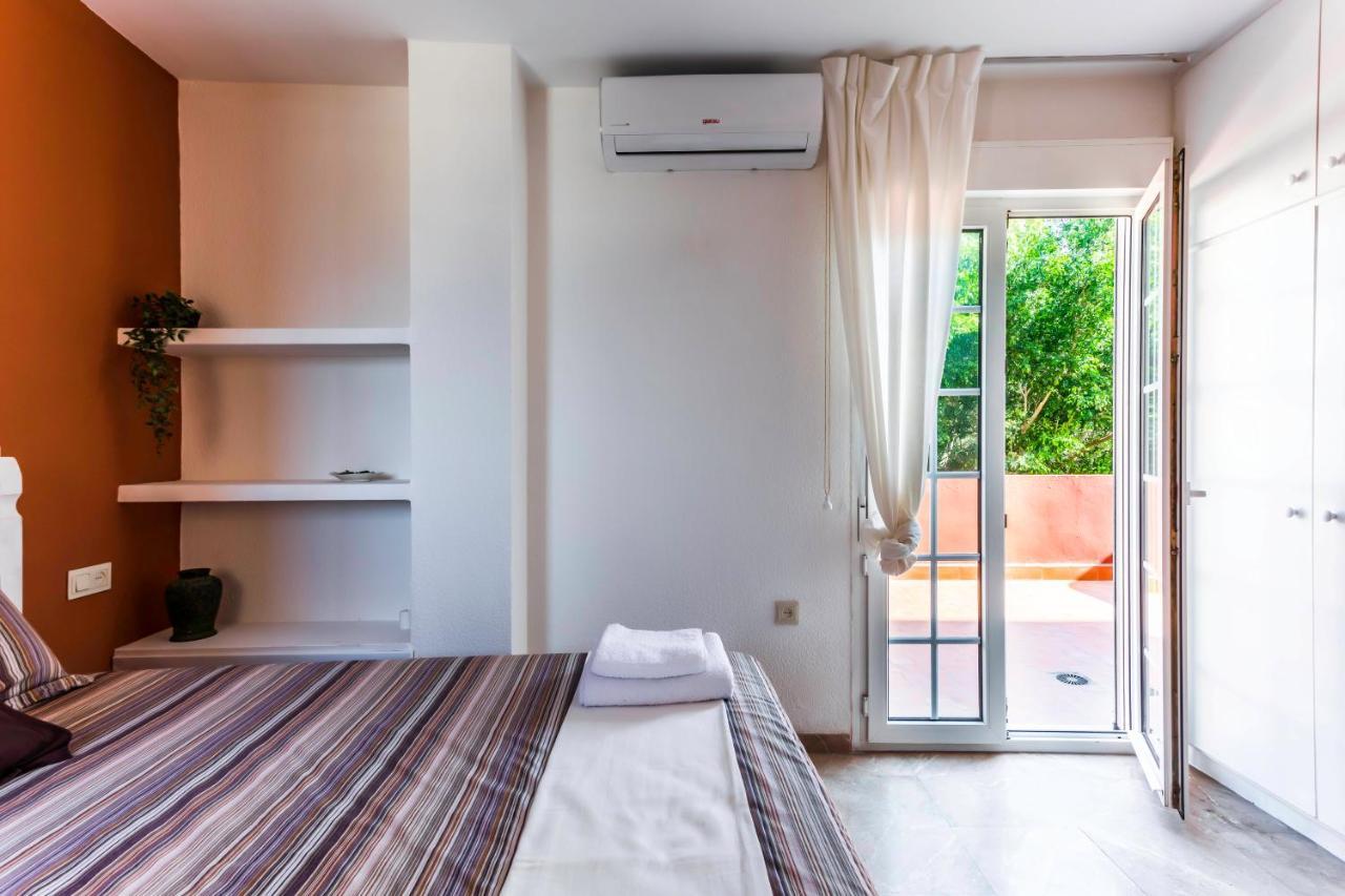 Dimora Buono Apartment Almeria Bagian luar foto